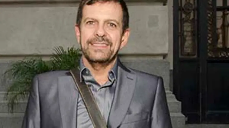 Buenos Aires, 21 de mayo de 2015 - el En el marco de las celebraciones por un nuevo aniversario de la Revoluci&oacute;n de Mayo, bajo el lema "El mismo Sol, la misma Patria", la presidenta de la Naci&oacute;n, Cristina Fern&aacute;ndez de Kirchner, puso en funcionamiento el Centro Cultural Kirchner en el hist&oacute;rico Palacio de Correos.  