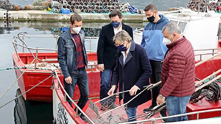 Visita conselleira emigrantes retornados Muros 2