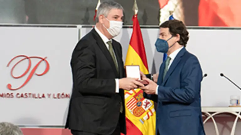 PREMIOS CYL1
