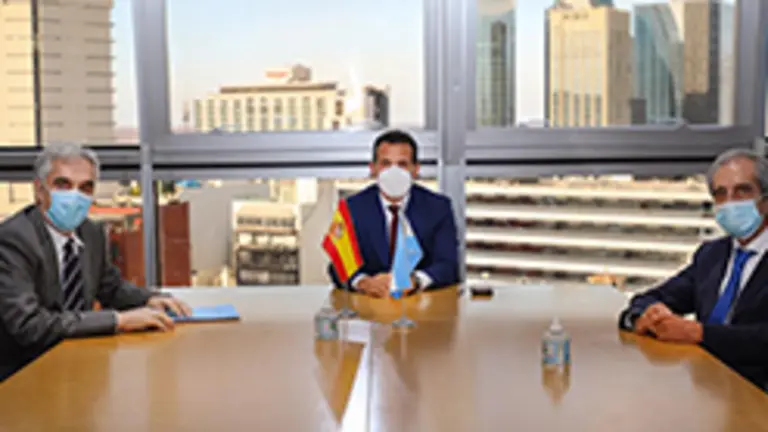 Embajador en Argentina con canciller