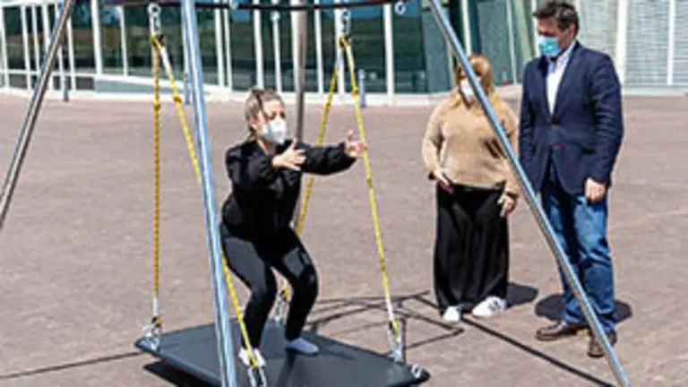 13,15 h.-     O secretario xeral da Emigraci&oacute;n, Antonio Rodr&iacute;guez Miranda, co&ntilde;ecer&aacute; a iniciativa dunha retornada emprendedora que recibiu unha axuda deste departamento.  
 
foto xo&aacute;n crespo
25/05/2021