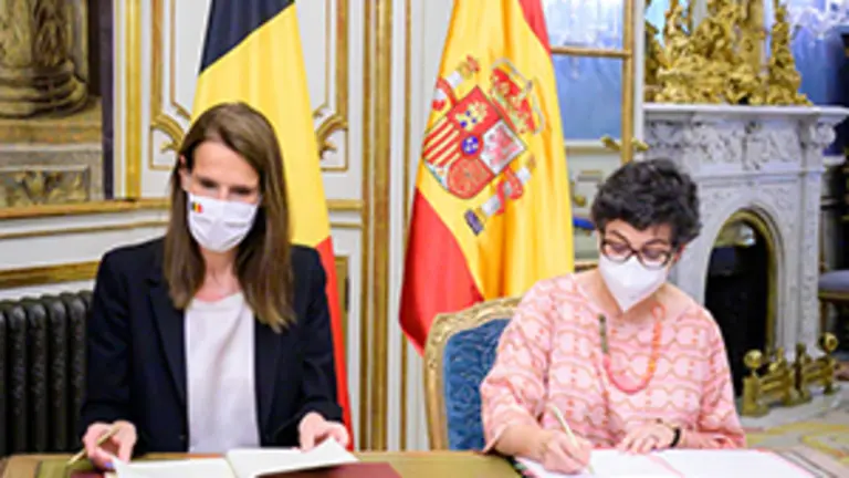 Laya-ministra de Belgica 1