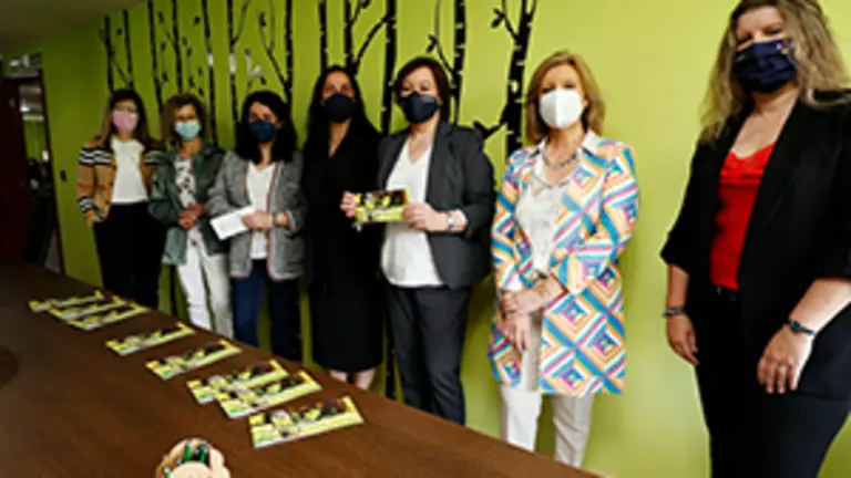 SECRETARIA XERAL DE IGUALDADE, SUSANA LOPEZ ABELLA, VISITA TENZAS ENXE&Atilde;?ERIA. LUGO.