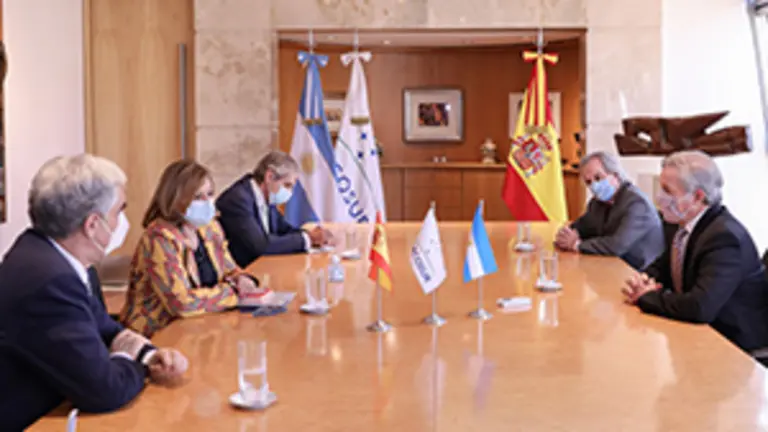 Canciller Sola-Cristina Gallach