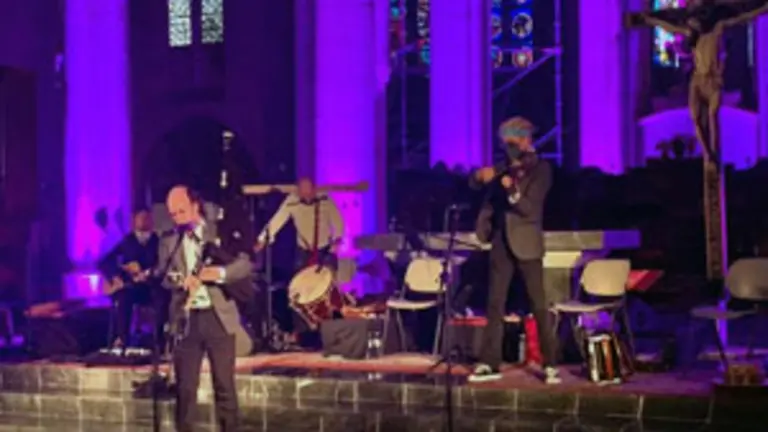 CARLOS NU&Ntilde;EZ VITORIA 2