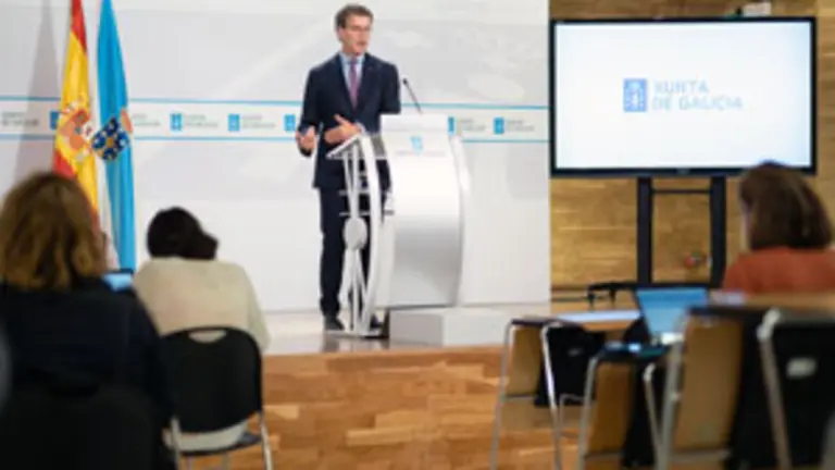 O titular do Goberno galego, Alberto N&uacute;&ntilde;ez Feij&oacute;o, durante a rolda de prensa posterior &aacute; reuni&oacute;n semanal do Consello da Xunta. San Caetano, Santiago de Compostela, 01/07/21.