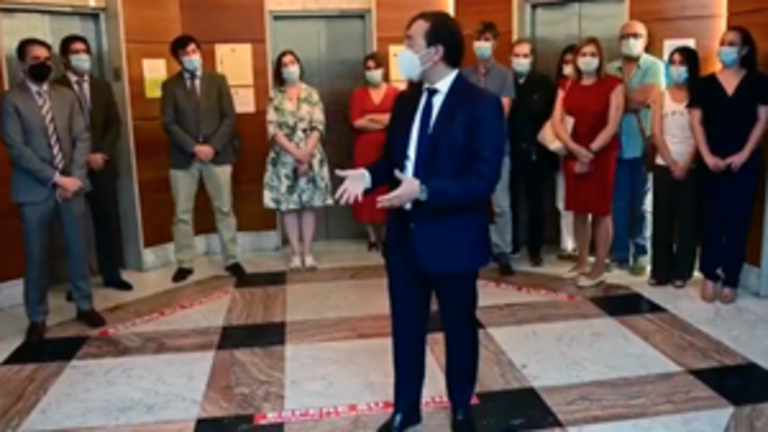 Albares visita Consulares