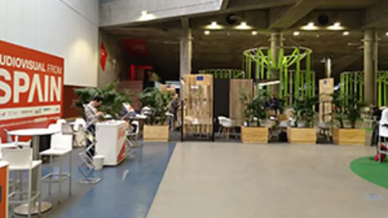 Estand de Canarias en Series Mania 