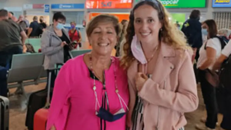 Maribel Peleteiro y Lucia Bonet