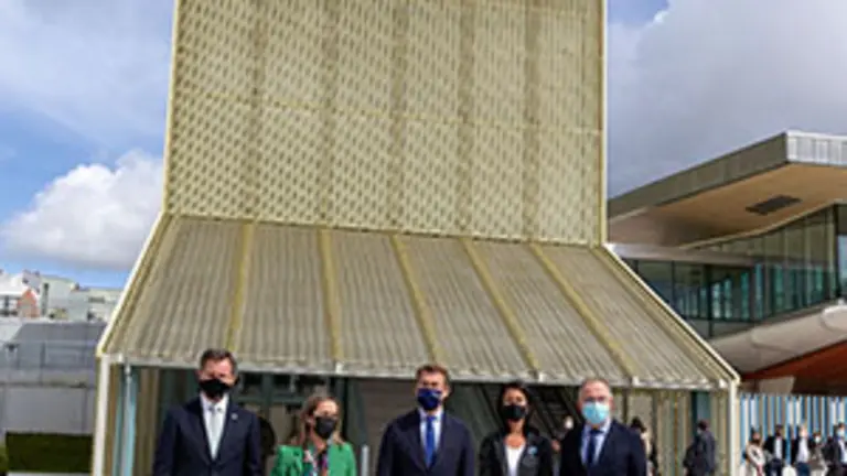 SANTIAGO DE COMPOSTELA

11,30 h.-        O titular do Goberno galego, Alberto N&uacute;&ntilde;ez Feij&oacute;o, acompa&ntilde;ado da conselleira de Infraestruturas e Mobilidade, Ethel V&aacute;zquez, far&aacute; un percorrido polas instalaci&oacute;ns da nova estaci&oacute;n de autobuses intermodal da cidade con motivo da s&uacute;a posta en servizo. Na estaci&oacute;n de autobuses intermodal (acceso pola praza de Clara Campoamor).

foto xo&aacute;n crespo
22/05/2021