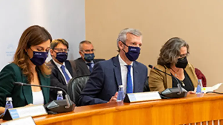 12,30 h.-             O vicepresidente primeiro e conselleiro de Presidencia, Xustiza e Turismo, Alfonso Rueda, comparecer&aacute; na Comisi&oacute;n 3&ordf;, de Econom&iacute;a, Facenda e Orzamentos para presentar as contas e as li&ntilde;as de actuaci&oacute;n da Vicepresidencia Primeira para o ano 2022. 

foto xo&aacute;n crespo
28/10/2021