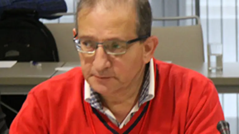 Gómez-Valadés. Bélgica