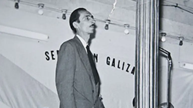Velo en el homenaje a Castelao en Caracas en 1952