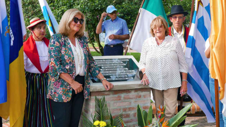 Uru.Canarios de Tala