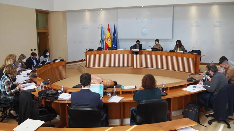 Acordos da Comisi&oacute;n 1&ordf;, Institucional, de Administraci&oacute;n Xeral, Xustiza e Interior, celebrada o 20 de abril de 2022Acordos da Comisi&oacute;n 1&ordf;, Institucional, de Administraci&oacute;n Xeral, Xustiza e Interior, celebrada o 20 de abril de 2022