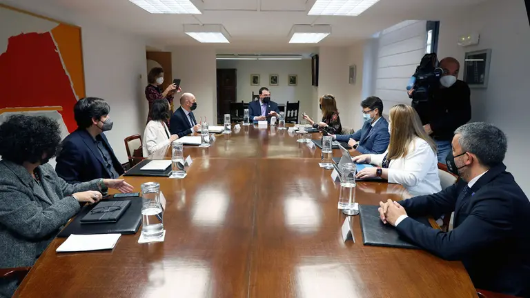 Presidente reunion consejo de gobierno 2