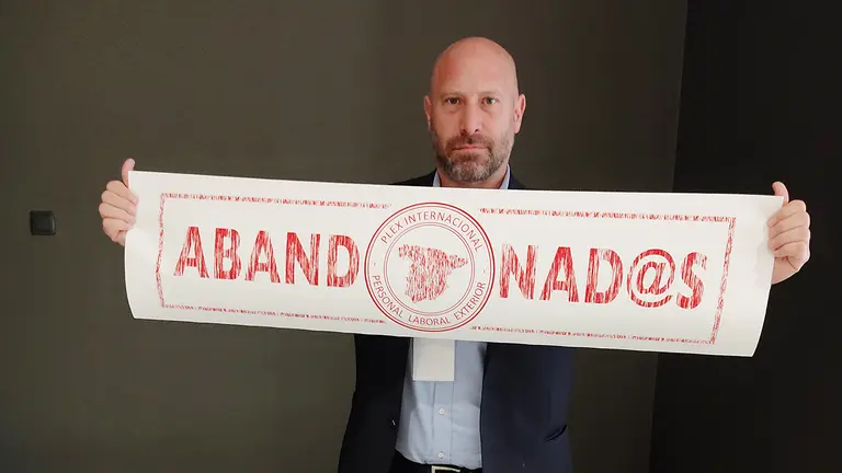 Pablo Puertas-Abandonados