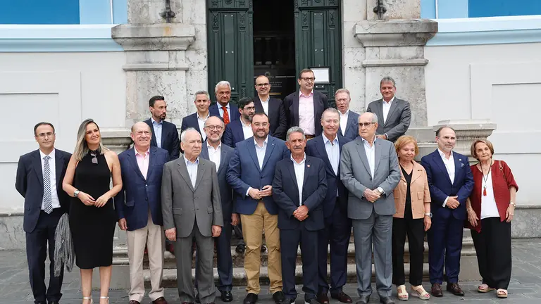 2022_08_04 presidente encuentro hispano americano 1