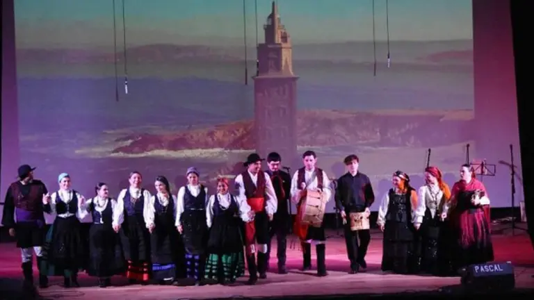 comodoro_noche_centros_6_8_22_9