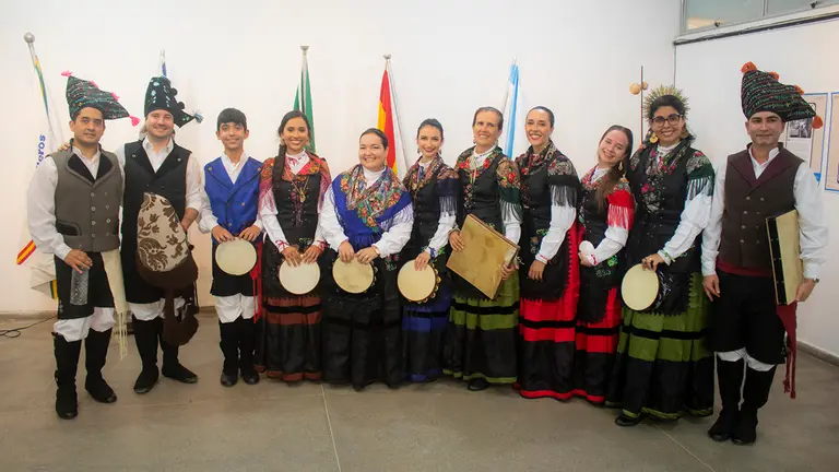Día de Galicia. Caballeros de Santiago. Grupo cultural Vivir Galicia