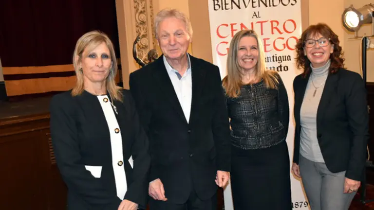 Medallas Centro Gallego de Montevideo ana moncho-elvira-carmen