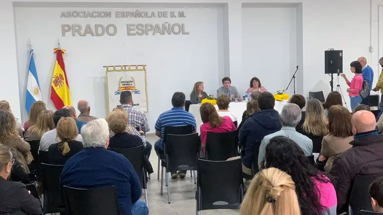 Charla Carbia y Mimendez el Prado Español