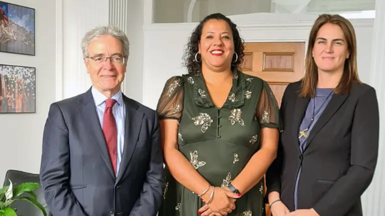 Londres-Embajador-alcaldesa Liverpool copia