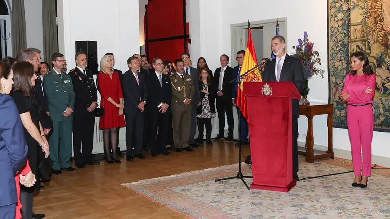 Reyes en Alemania Don Felipe dirige unas palabras durante la recepción a la colectividad española