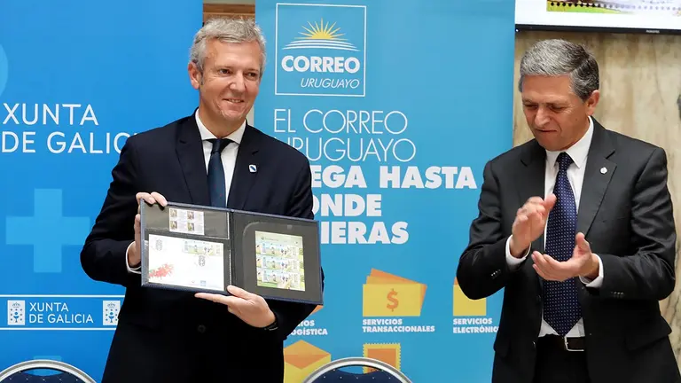 Rueda Uruguay. Presentación Sellos