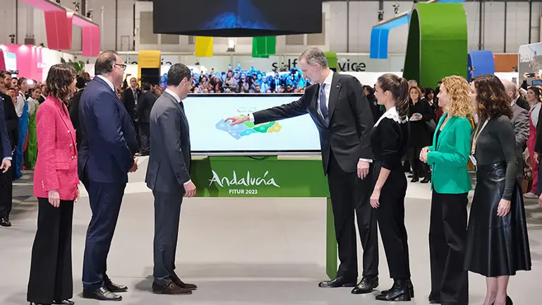 Moreno y los Reyes en Fitur