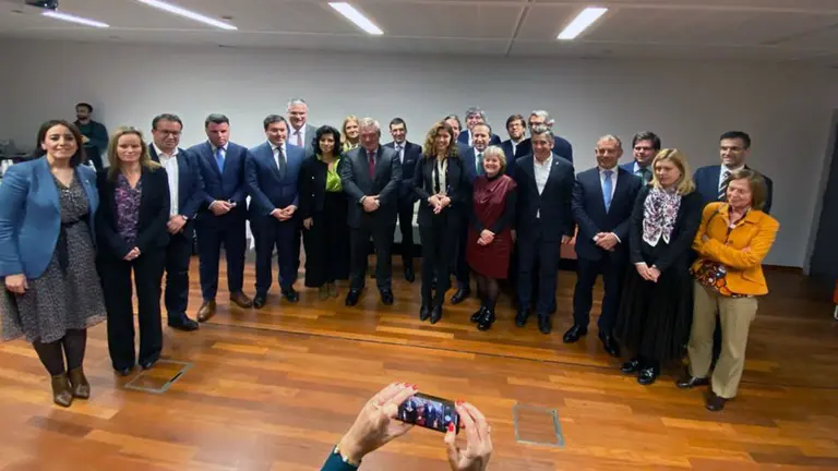 Delegacion Bruselas-Oporto