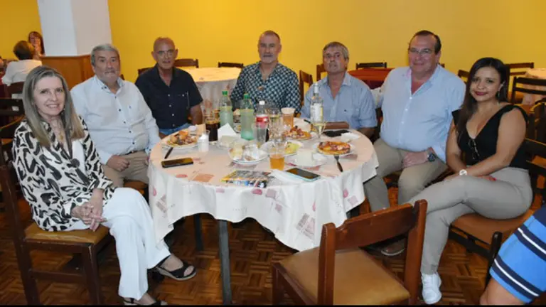 mesa elvira y francisco