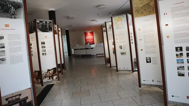 Alemania-Rotspanier 74