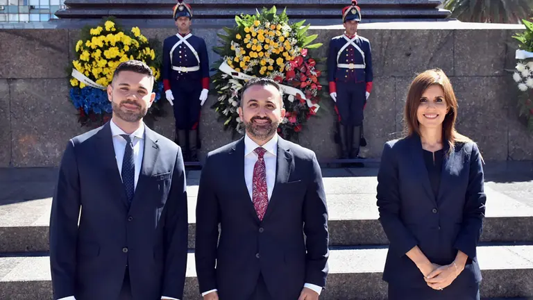 Uru.Embajador-formados 3