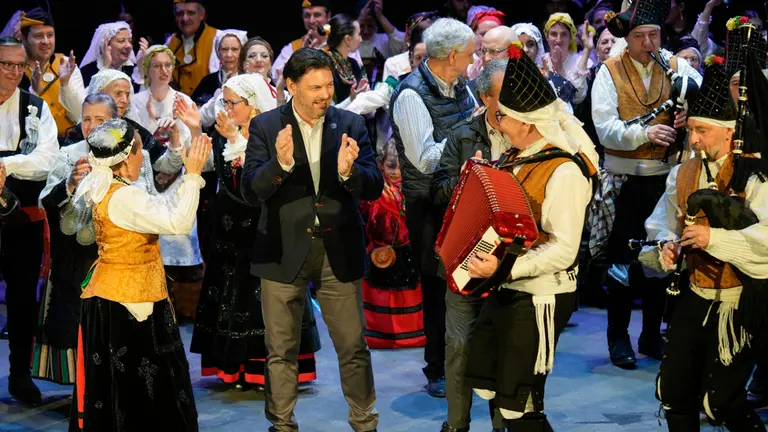 MIRANDA-ROSALIA DE CASTRO MADRID 1