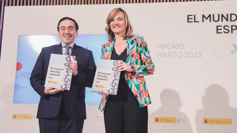 Presentacion El mundo estudia español