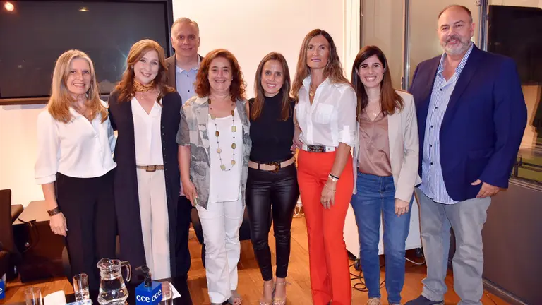 AEGU-Mujeres emprendedoras 58