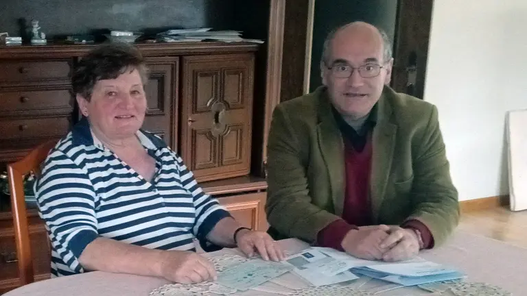 Lu&iacute;s Gul&iacute;n e emigrante retornada