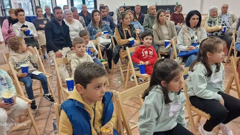 Ciclo Mestre Mateo. Proyección de Valentina en Álava