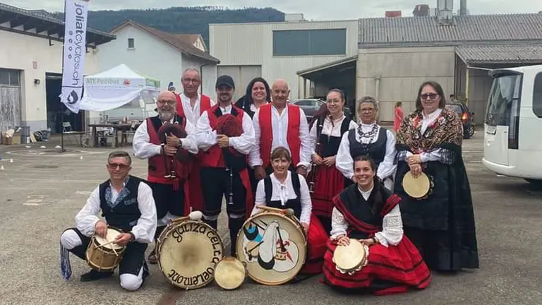 Delemont-Grupo Galiza Celta 2