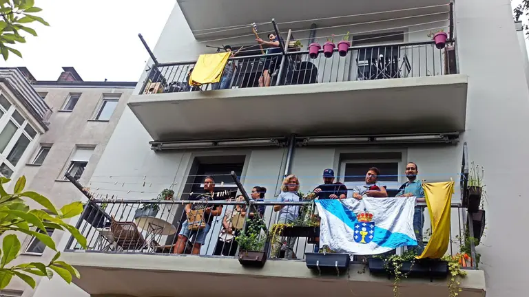 Frankfurt-Altona Macht auf 1