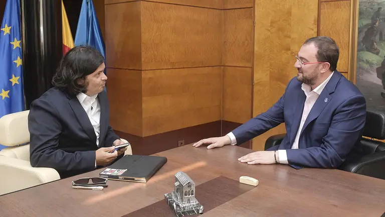 Casrejos con Adrián Barbón 2