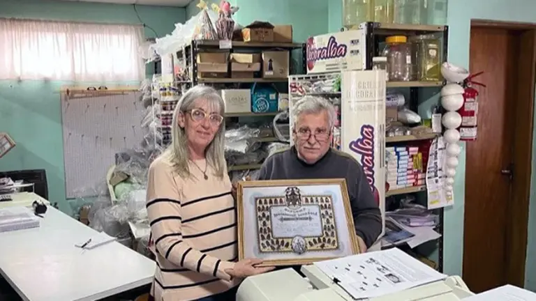 carhue_entrega_presentes_20_9_23