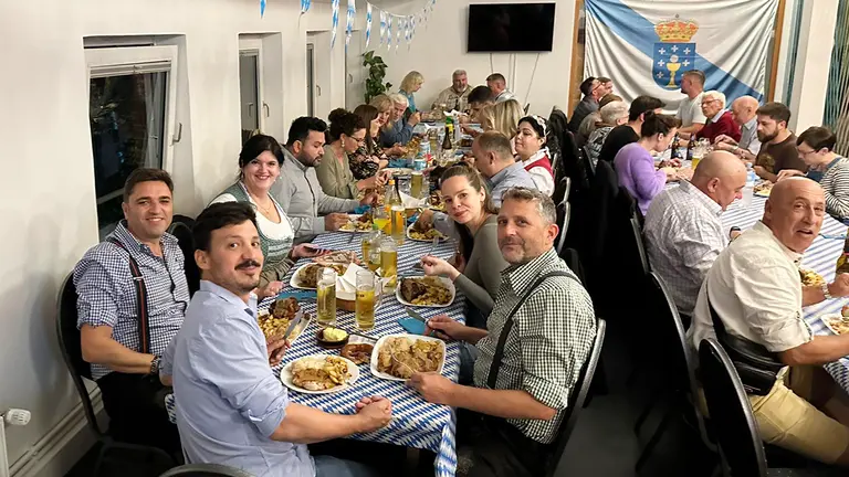Hamburgo-Oktoberfest gallego