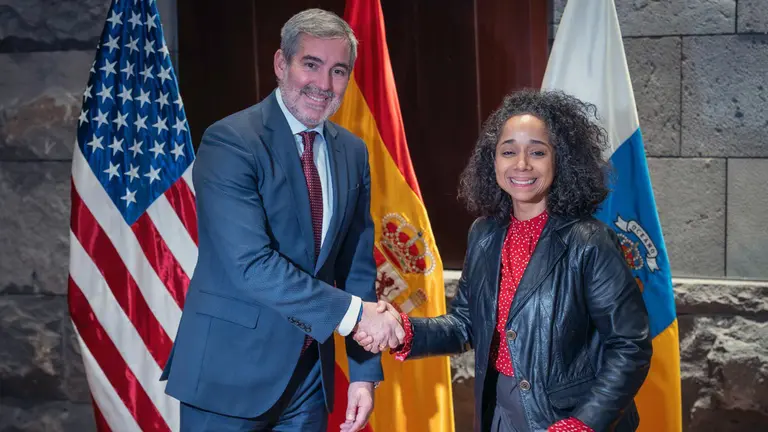 Clavijo-Embajadora EEUU 1