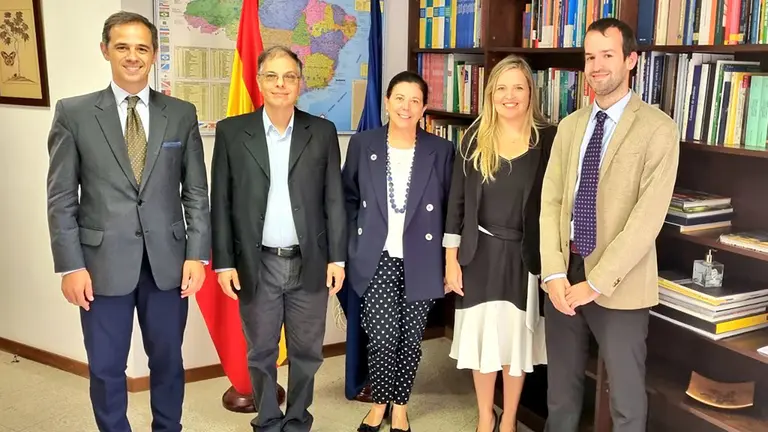 Brasil-Visita de Acebra a Embajada