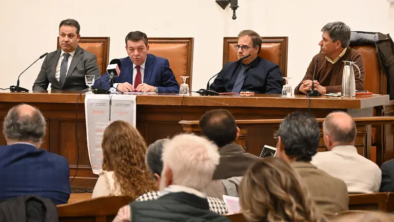 Gago-Jornada sobre la Raya 1