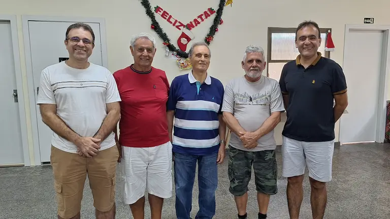 Santos-Comida confraternidad 4