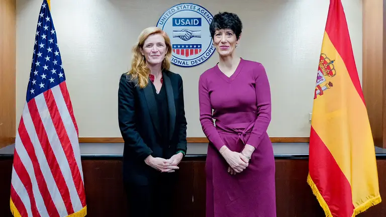 Con Samantha Power-USAID