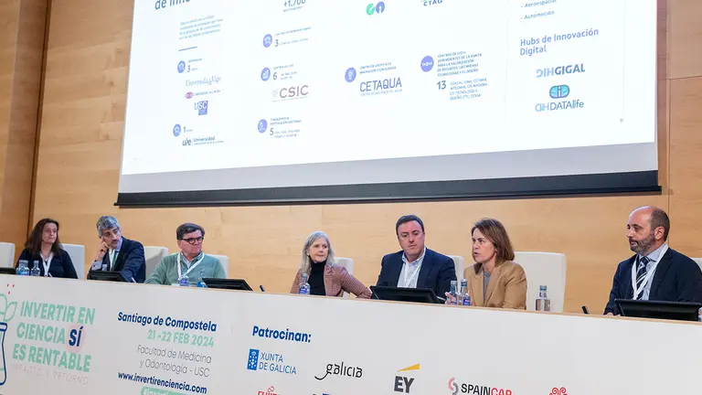 A directora do Igape, Covadonga Toca, inaugurará a xornada Investir en ciencia si é rendible: impacto e retorno. Posteriormente, ás 10,00 h., intervirá, xunto coa directora da Axencia Galega de Innovación, Patricia Argerey, na mesa redonda Investimento que fai país. 
foto xoán crespo